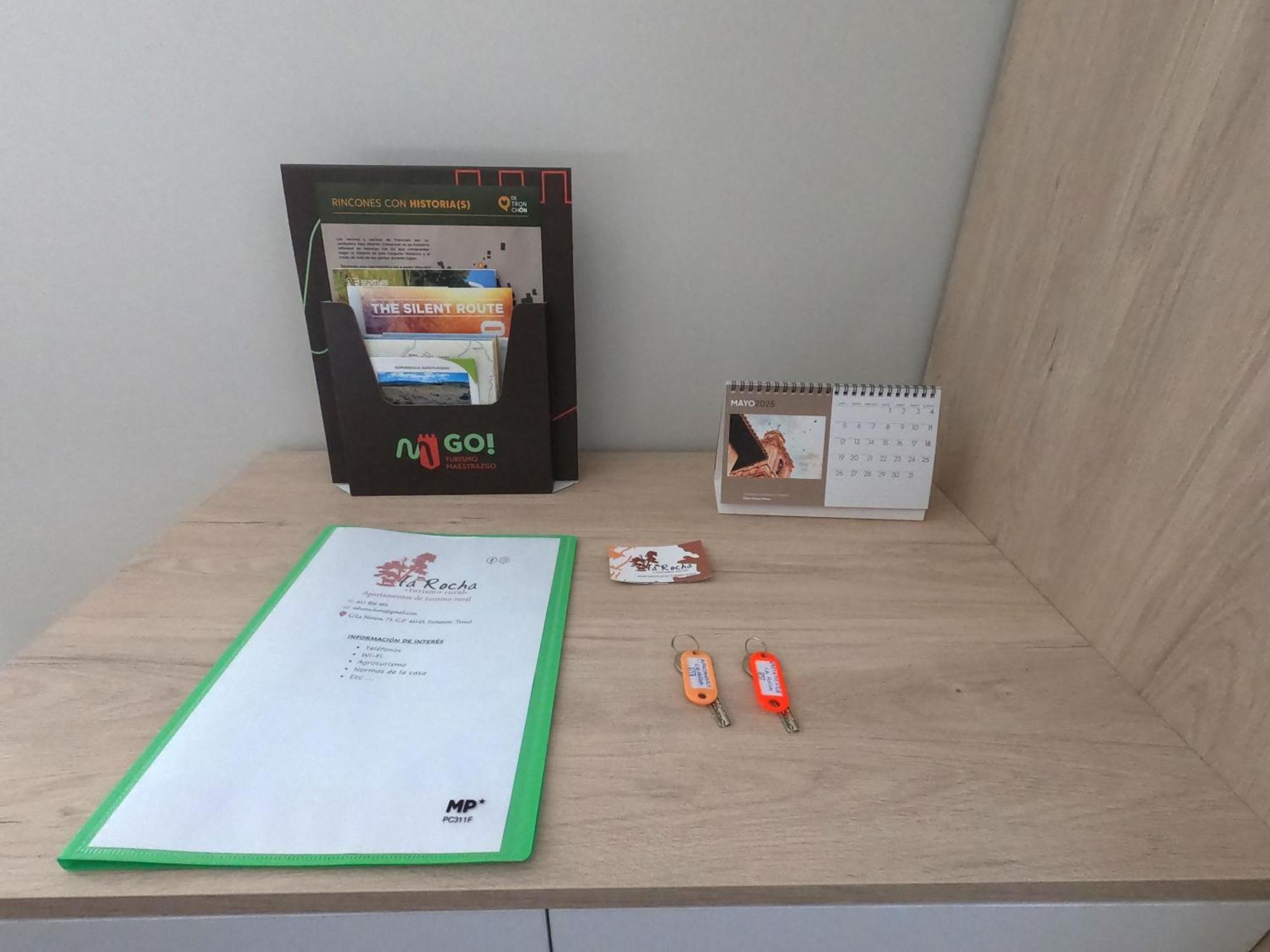 Apartamentos De Turismo Rural La Rocha Fortanete Екстер'єр фото